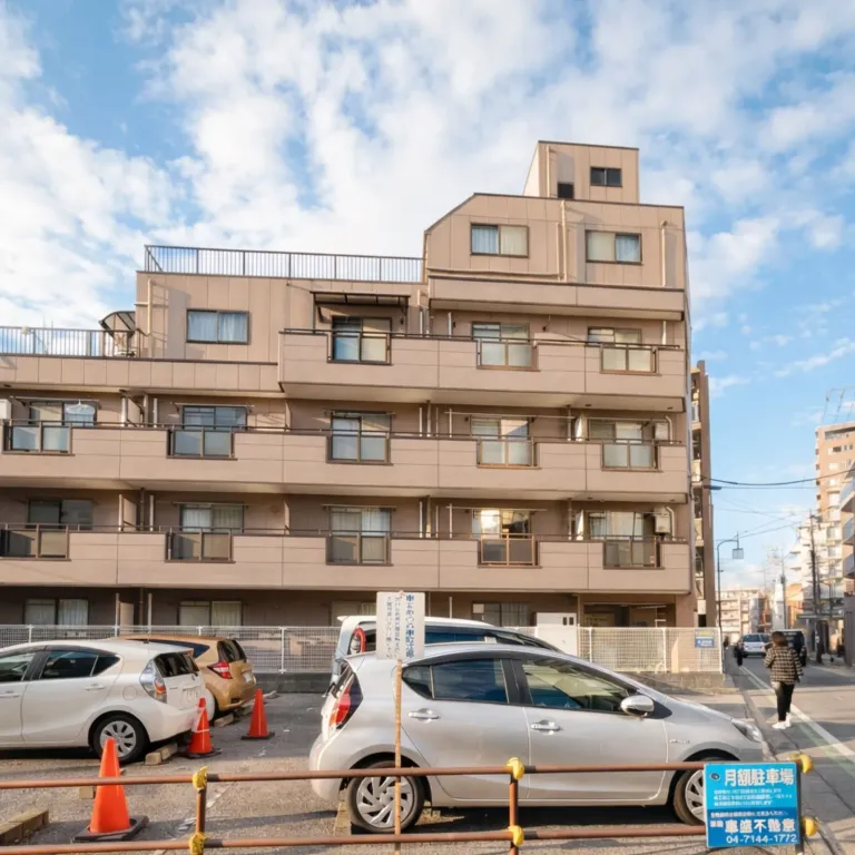 整体院ひざこぞうが入るBoaSorte柏の外観全景